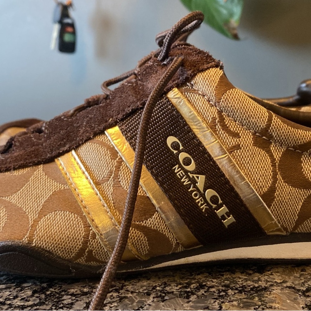 COACH Sneakers